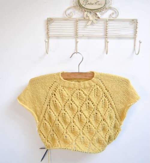 Pattern - Maglia foglie traforate